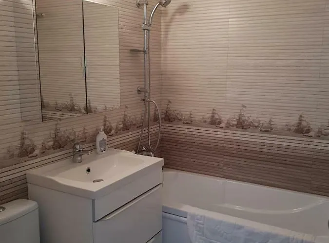 Ana Mamaia Nord * Năvodari